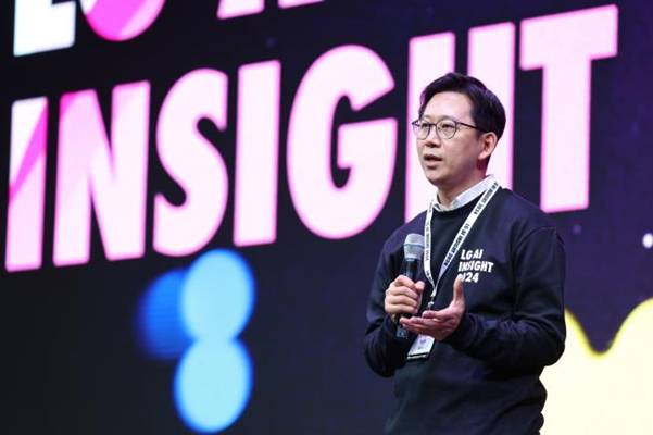 LG ra mắt mô hình AI lai EXAONE 4.0 đầu tiên tại Hàn Quốc
