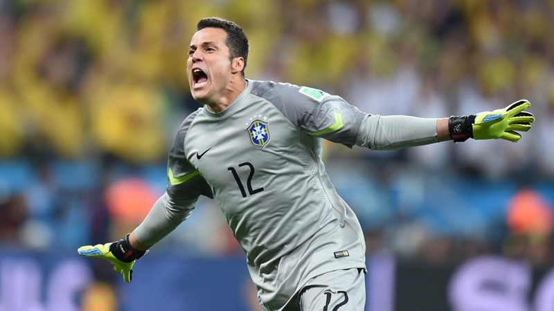 Ngày hôm nay, Julio Cesar đã bước sang tuổi 40. Hi vọng rằng, người hâm mộ sẽ luôn nhớ về ông, thủ môn tài hoa đến từ xứ sở Samba.