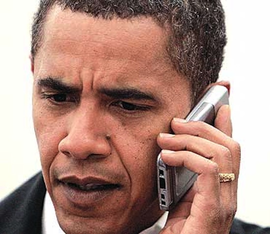 obama_phone_20081201-2013125135632.jpg